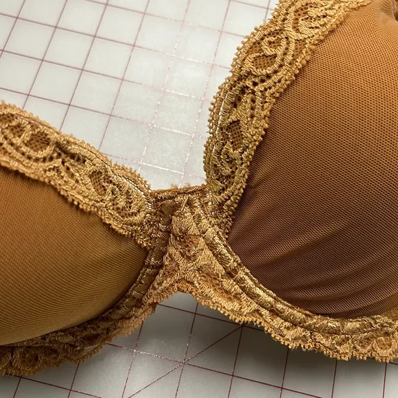Natori "Feathers" Plunge T-Shirt Underwire Lace Carmel Full Figure Bra SZ 32G - Picture 3 of 13